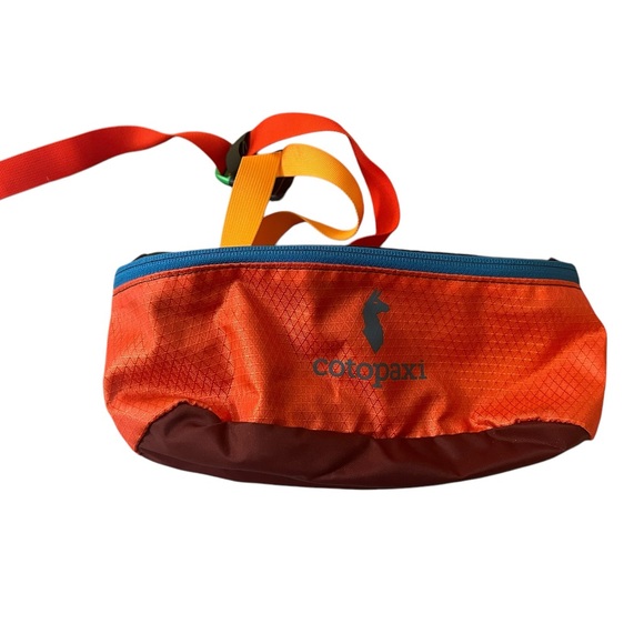 cotopaxi Handbags - Cotopaxi waist bag